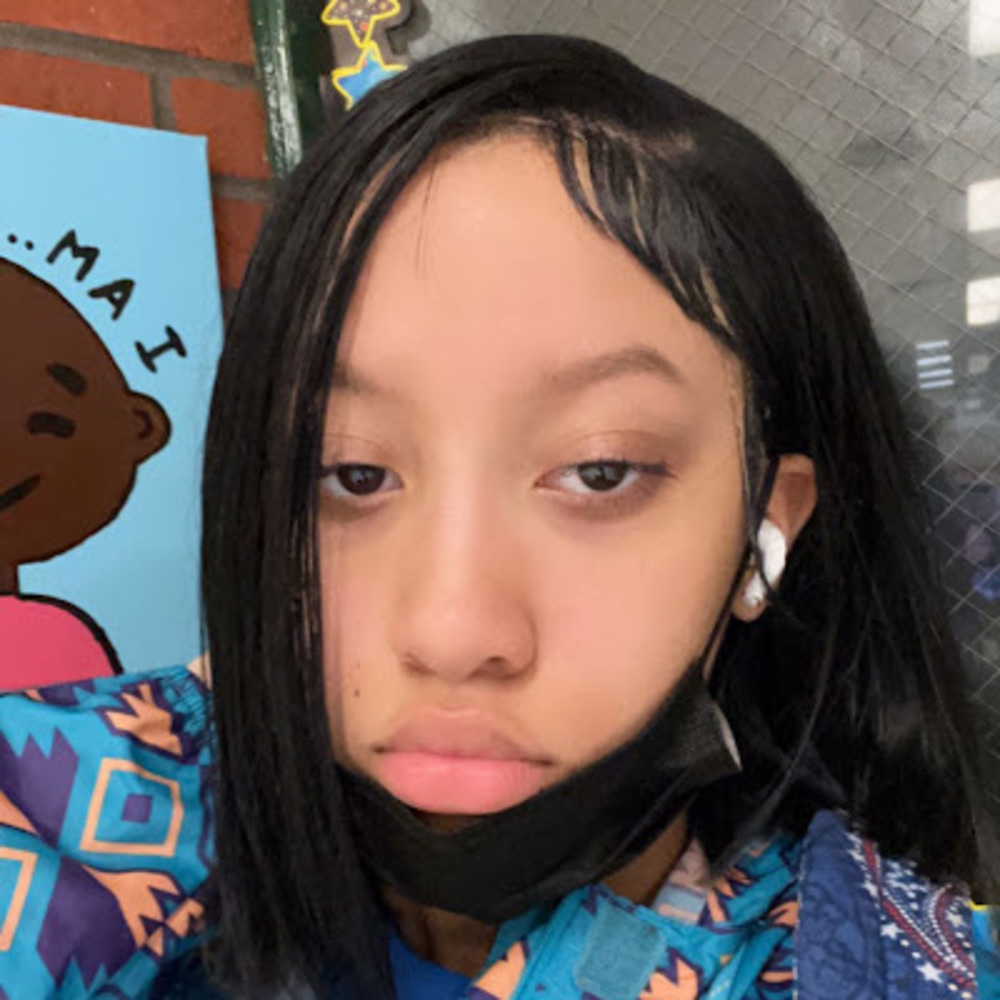 Meet your Posher, Saraiah